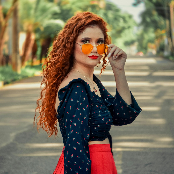 analisis de la falda roja flamenco elegancia y pasion en tu vestuario