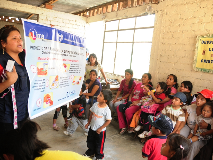 cuando debes cambiarle la comida a tu perro