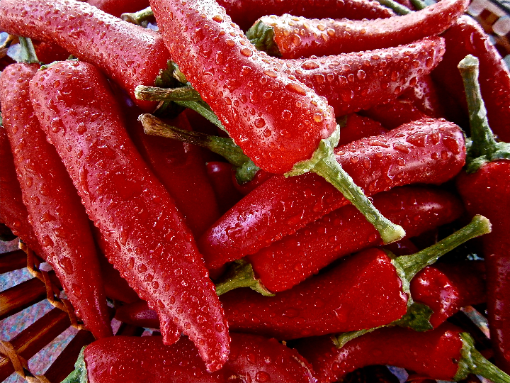 ensalada de pimientos del piquillo y huevo duro