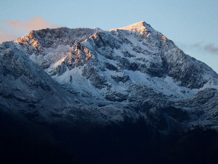 la maravilla magnetica de fionn ferreira una solucion innovadora para eliminar los microplasticos del agua