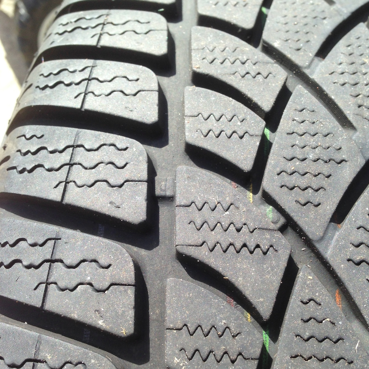 neumaticos baratos en carranque