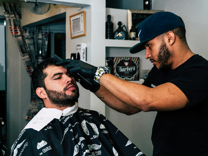 sillones de barberia infantil y alzadores